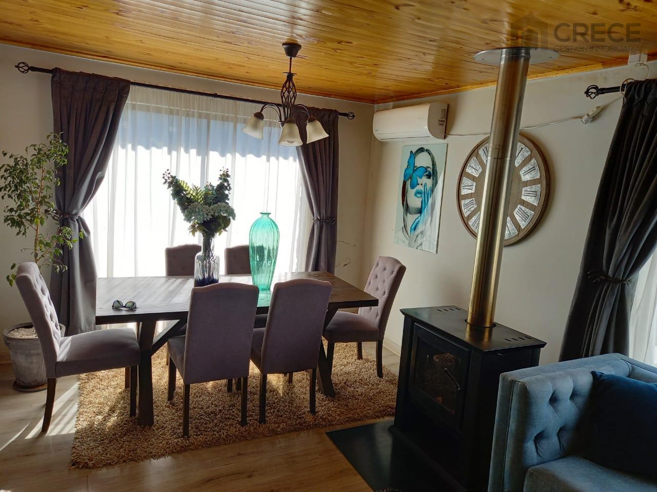 Casa a Pasos de la Plaza de Armas, Parral, Séptima Región, Chile